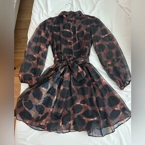 Wome animal print short dress size M